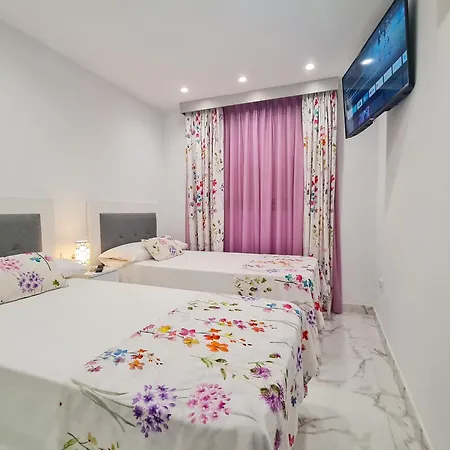 Edificio Astoria * Бенидорм