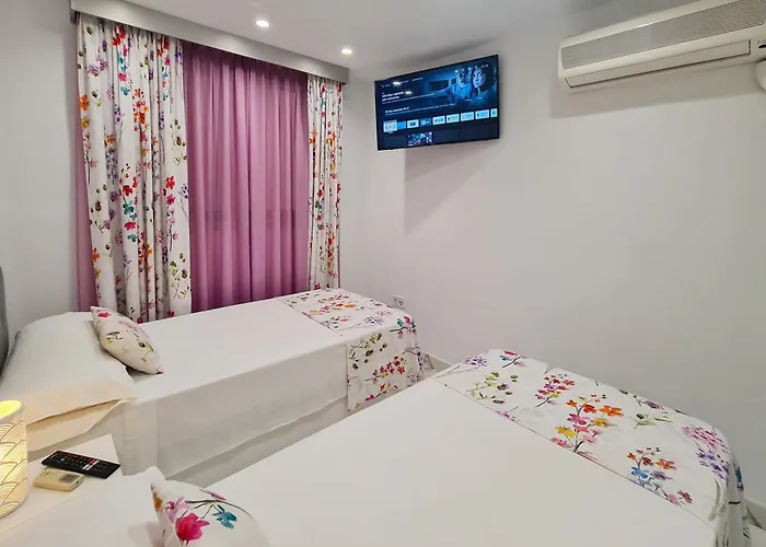 Edificio Astoria * בנידורם