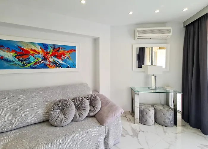 Edificio Astoria * בנידורם