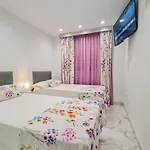 Edificio Astoria * بينايدورم
