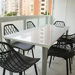 Edificio Astoria شقة